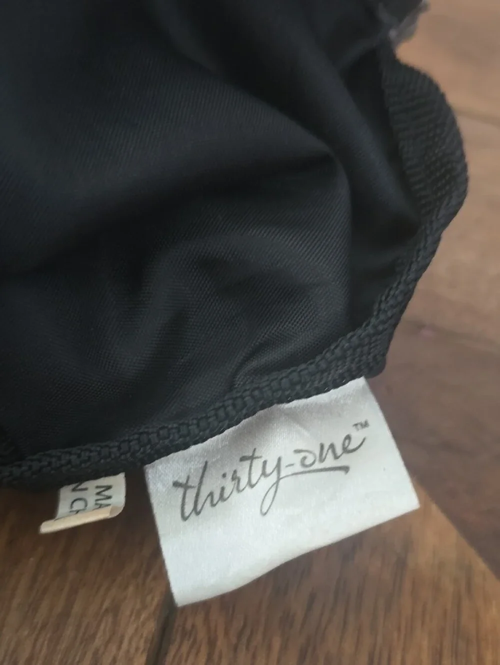 Thirty-One Camo Drawstring Backpack in Green and Gray